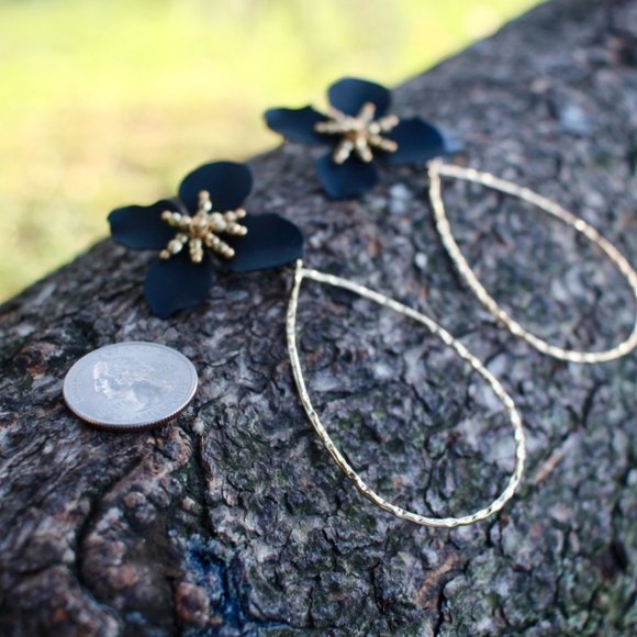 Anthropologie Flower Petals Drop Big Hoop Earrings - Picture 6 of 10